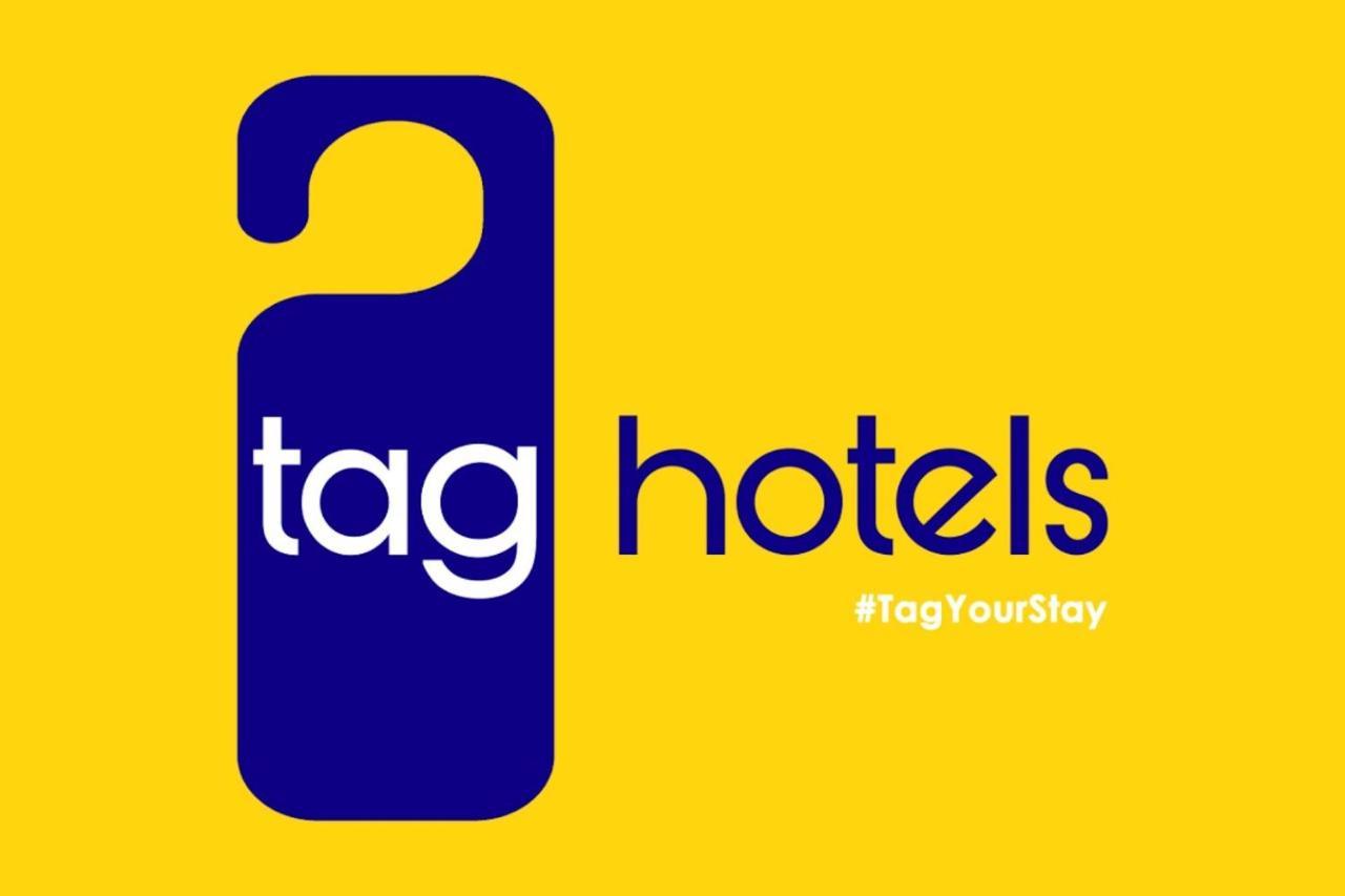 Tag Hotels Irugur Exterior foto